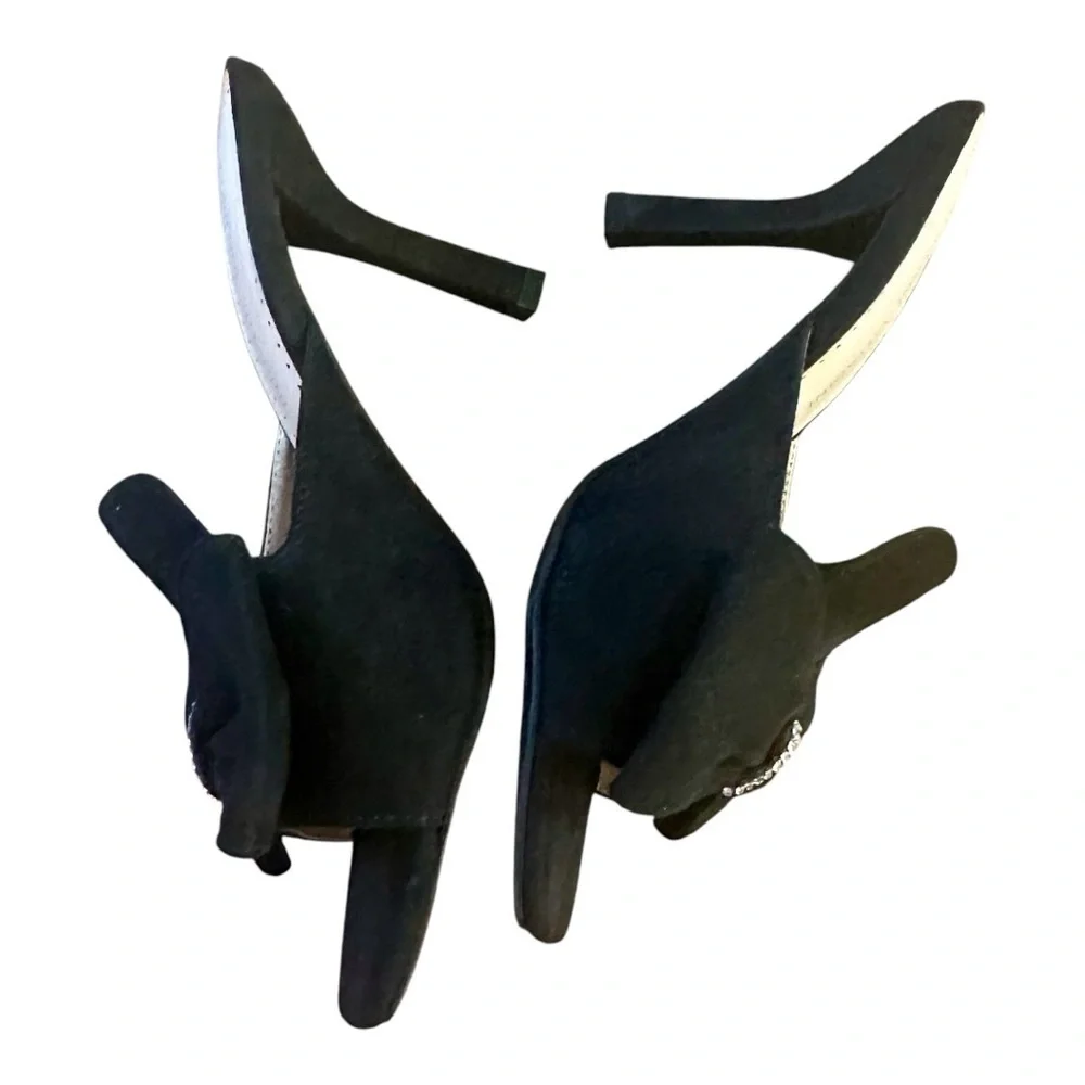 Adrienne Vittadini Women's Gladys Heeled Sandal Black Size 7.5